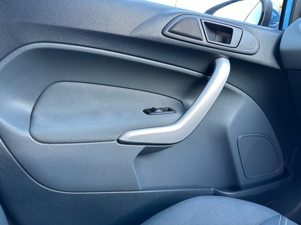 Used Ford Fiesta 2010 for sale - 77706126: Photo 38