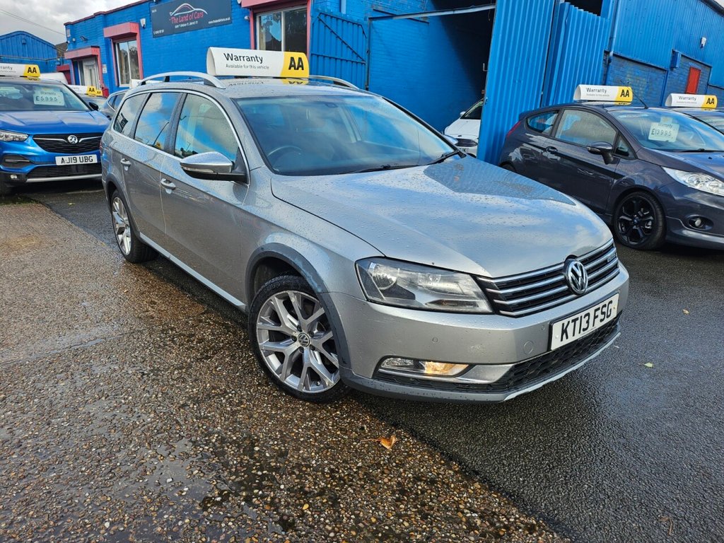 Used Volkswagen Passat 2013 for sale - 76376355: Photo 1