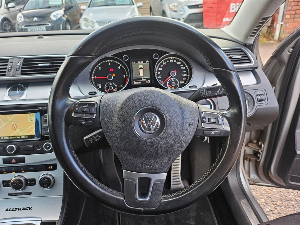 Used Volkswagen Passat 2013 for sale - 76376355: Photo 10