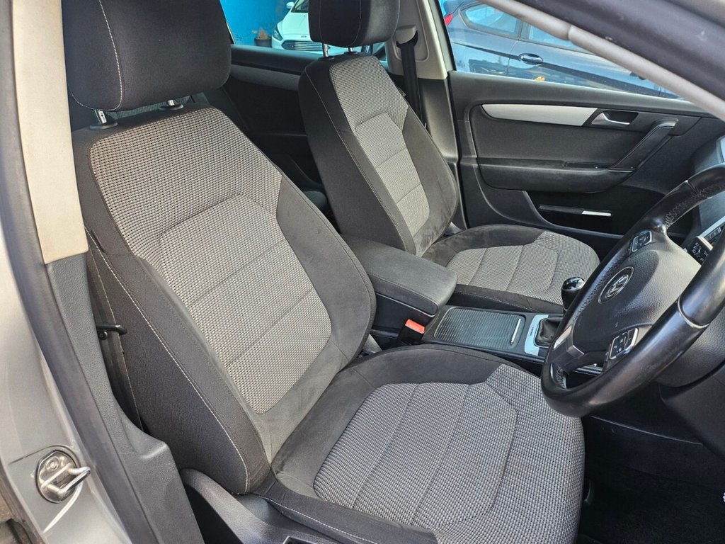 Used Volkswagen Passat 2013 for sale - 76376355: Photo 20