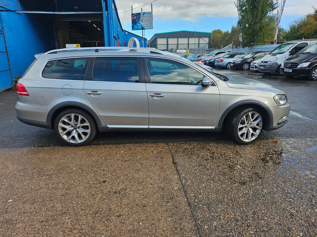 Used Volkswagen Passat 2013 for sale - 76376355: Photo 3