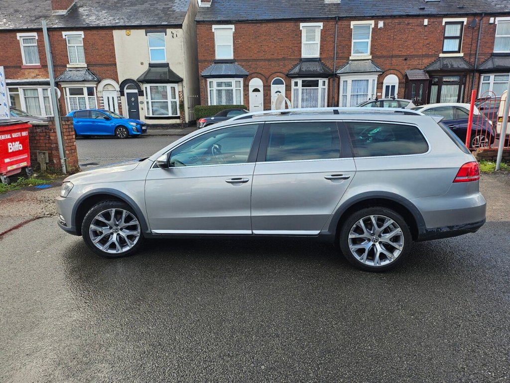 Used Volkswagen Passat 2013 for sale - 76376355: Photo 6