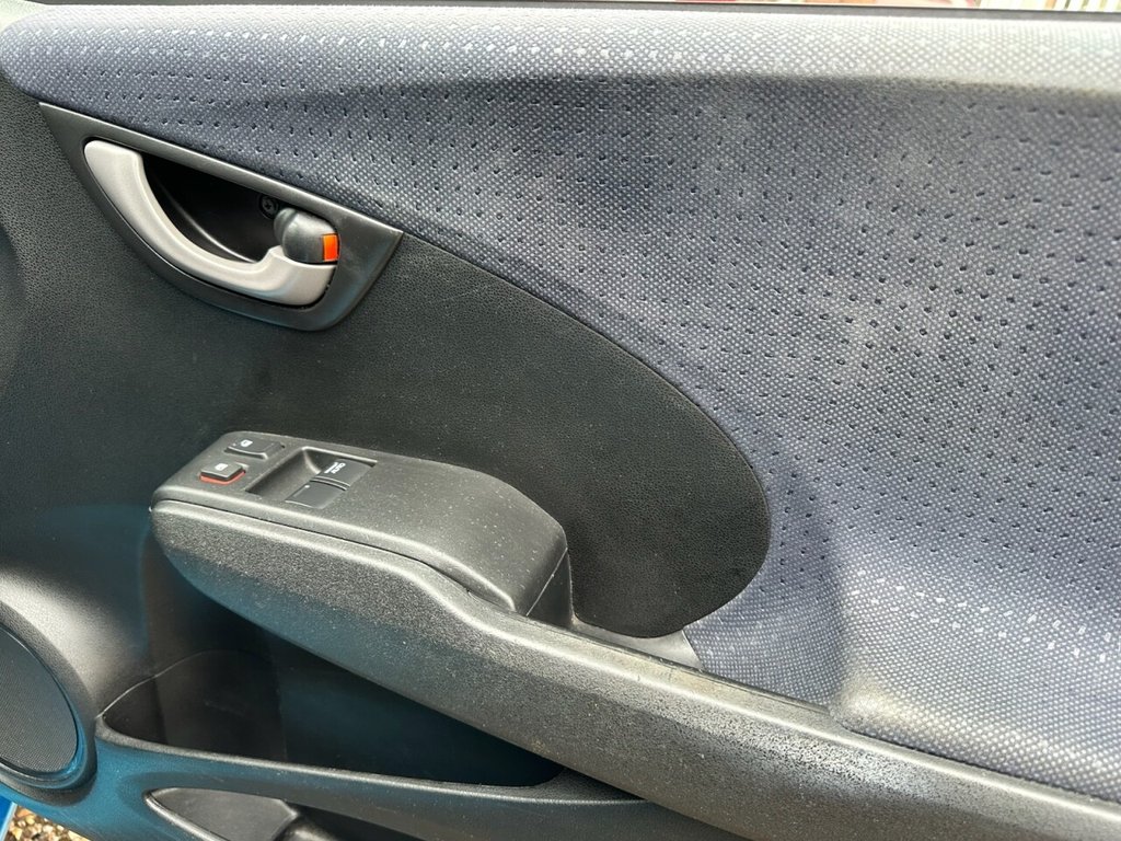 Used Honda Jazz 2008 for sale - 76439354: Photo 25