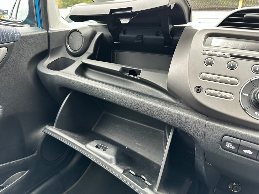 Used Honda Jazz 2008 for sale - 76439354: Photo 40