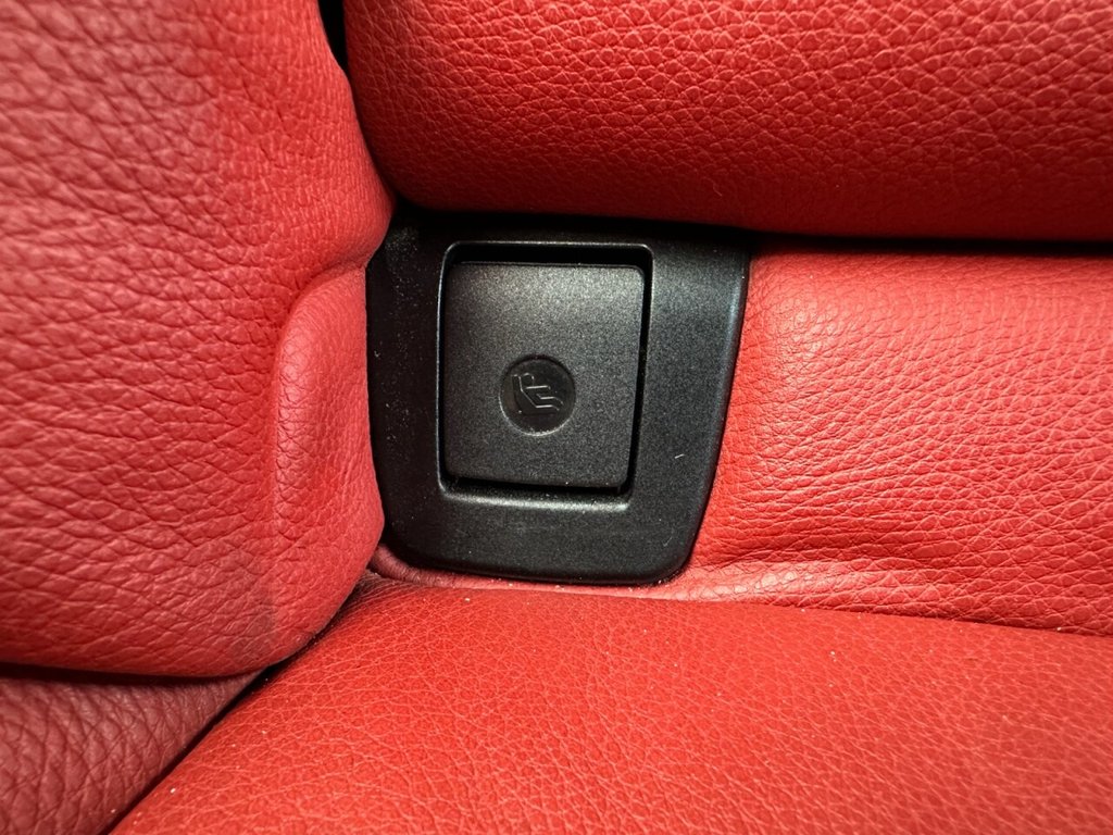 Used BMW 3 Series 2011 for sale - 77927170: Photo 23