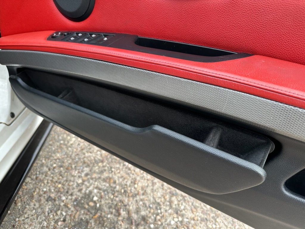 Used BMW 3 Series 2011 for sale - 77927170: Photo 33