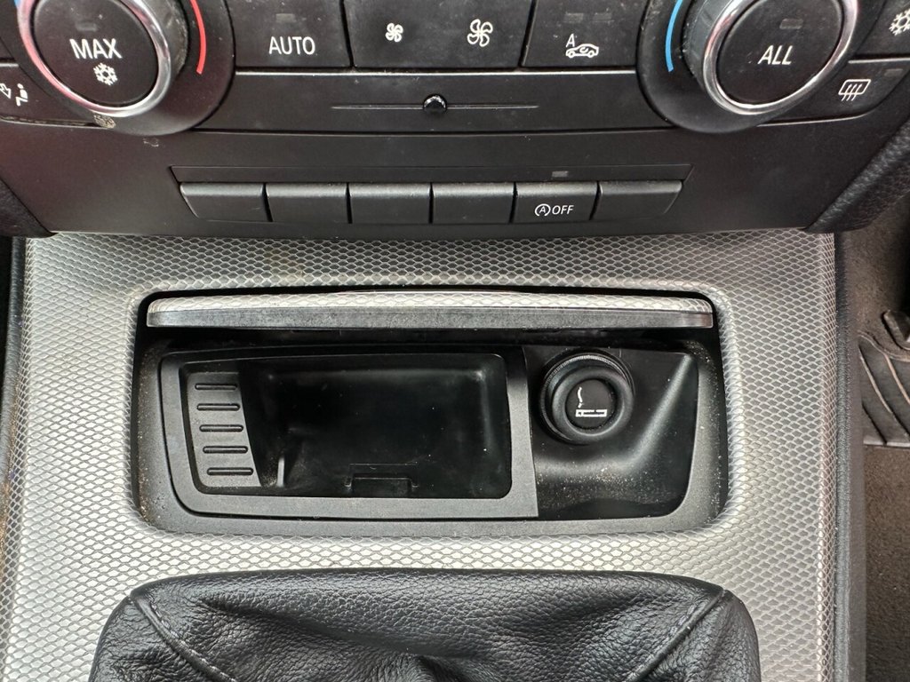 Used BMW 3 Series 2011 for sale - 77927170: Photo 42