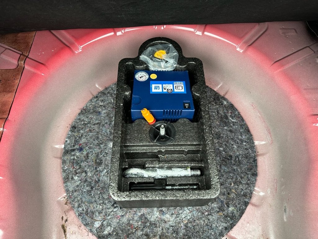 Used Vauxhall Insignia 2015 for sale - 77785910: Photo 14