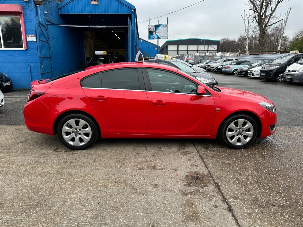 Used Vauxhall Insignia 2015 for sale - 77785910: Photo 2