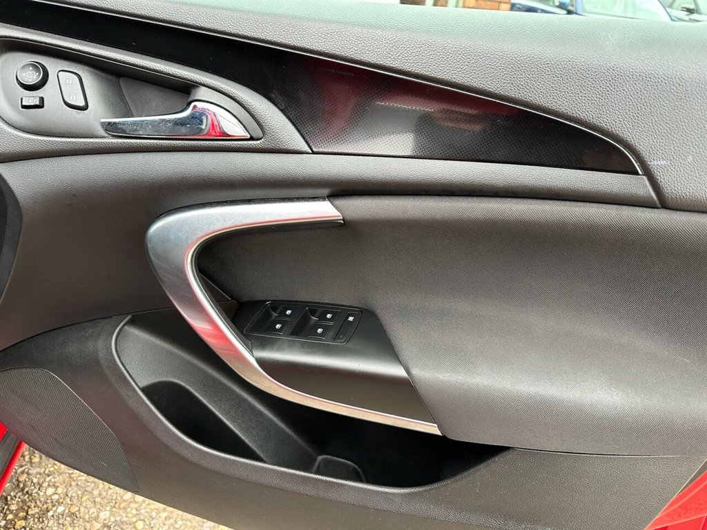 Used Vauxhall Insignia 2015 for sale - 77785910: Photo 25