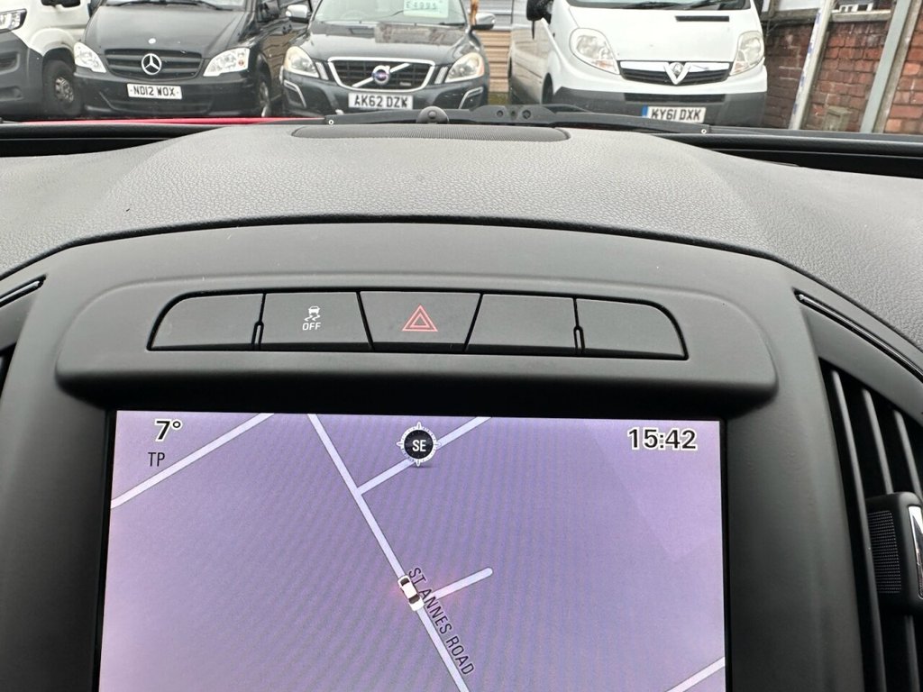 Used Vauxhall Insignia 2015 for sale - 77785910: Photo 30