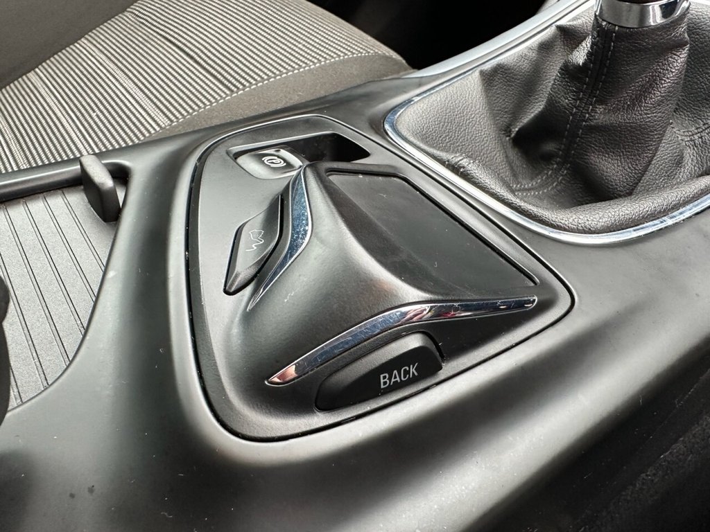 Used Vauxhall Insignia 2015 for sale - 77785910: Photo 48