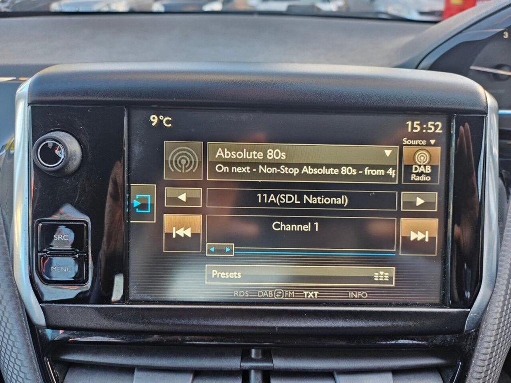 Used Peugeot 2008 2014 for sale - 76376237: Photo 11