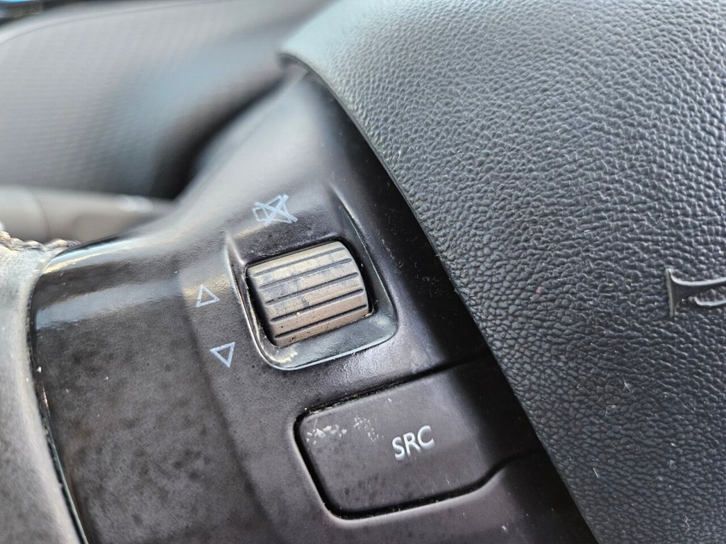 Used Peugeot 2008 2014 for sale - 76376237: Photo 18