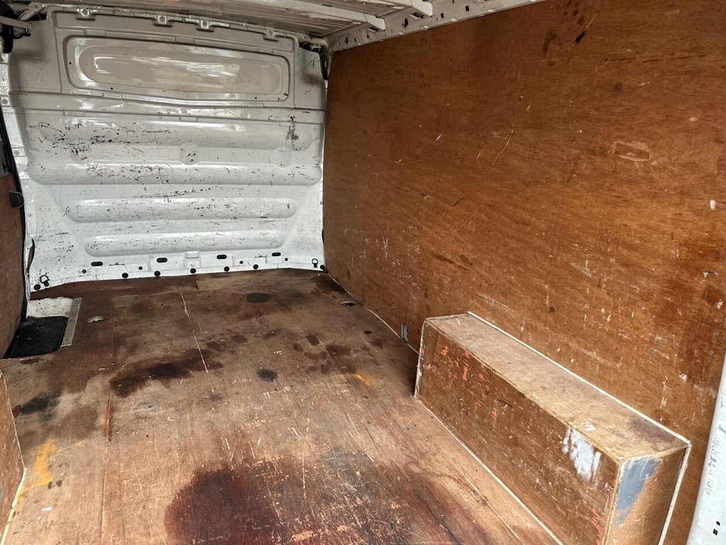 Used Vauxhall Vivaro 2011 for sale - 77785922: Photo 13