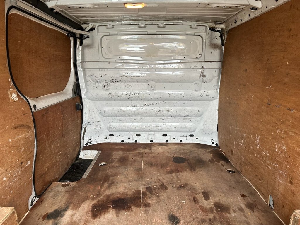 Used Vauxhall Vivaro 2011 for sale - 77785922: Photo 14