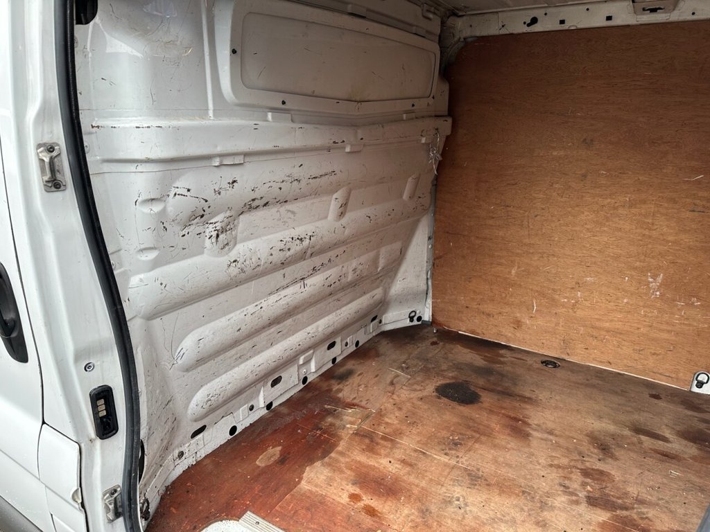 Used Vauxhall Vivaro 2011 for sale - 77785922: Photo 20