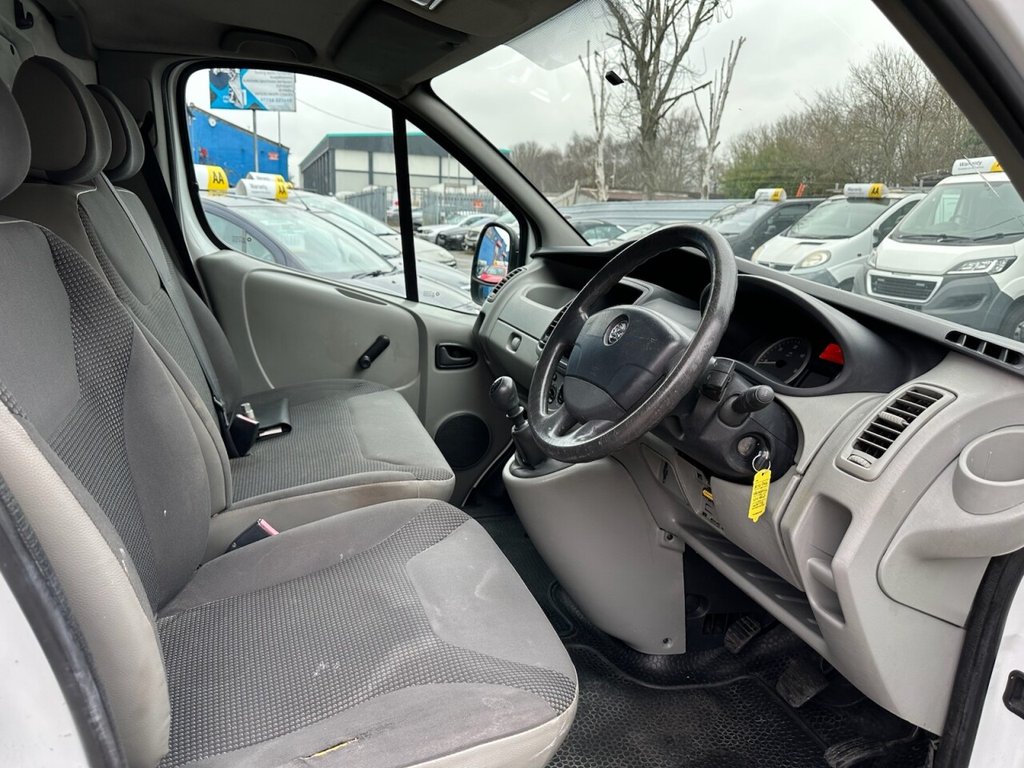 Used Vauxhall Vivaro 2011 for sale - 77785922: Photo 21