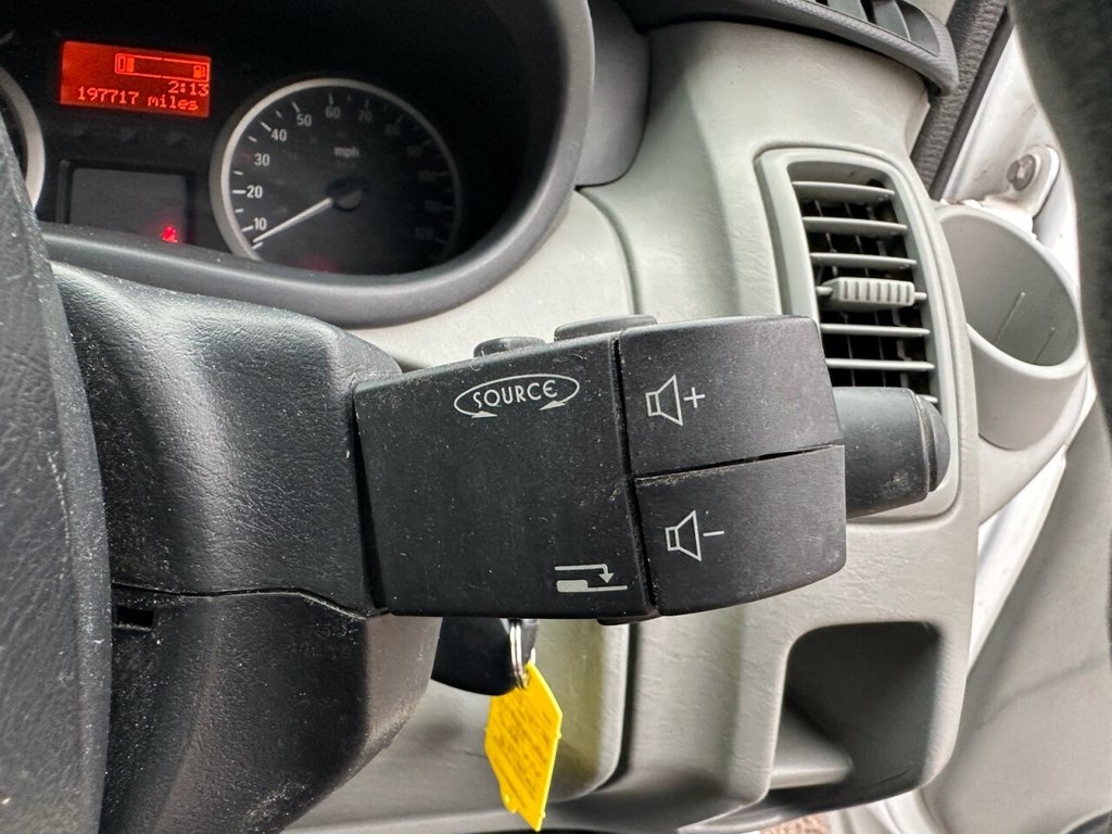 Used Vauxhall Vivaro 2011 for sale - 77785922: Photo 35