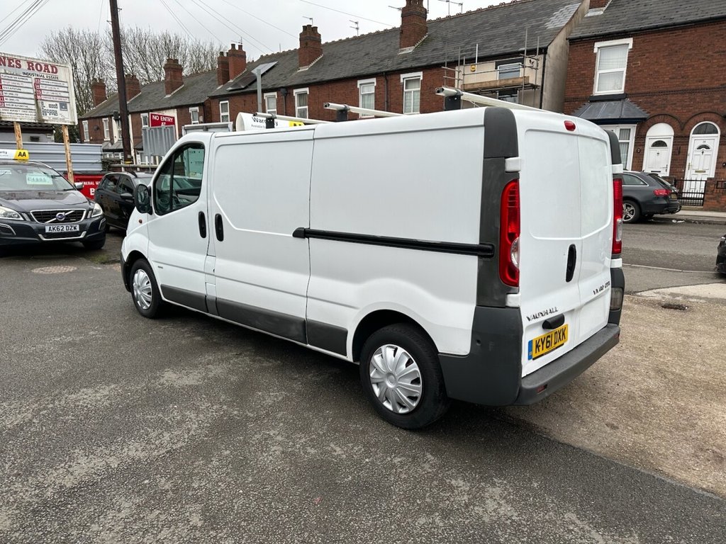 Used Vauxhall Vivaro 2011 for sale - 77785922: Photo 5