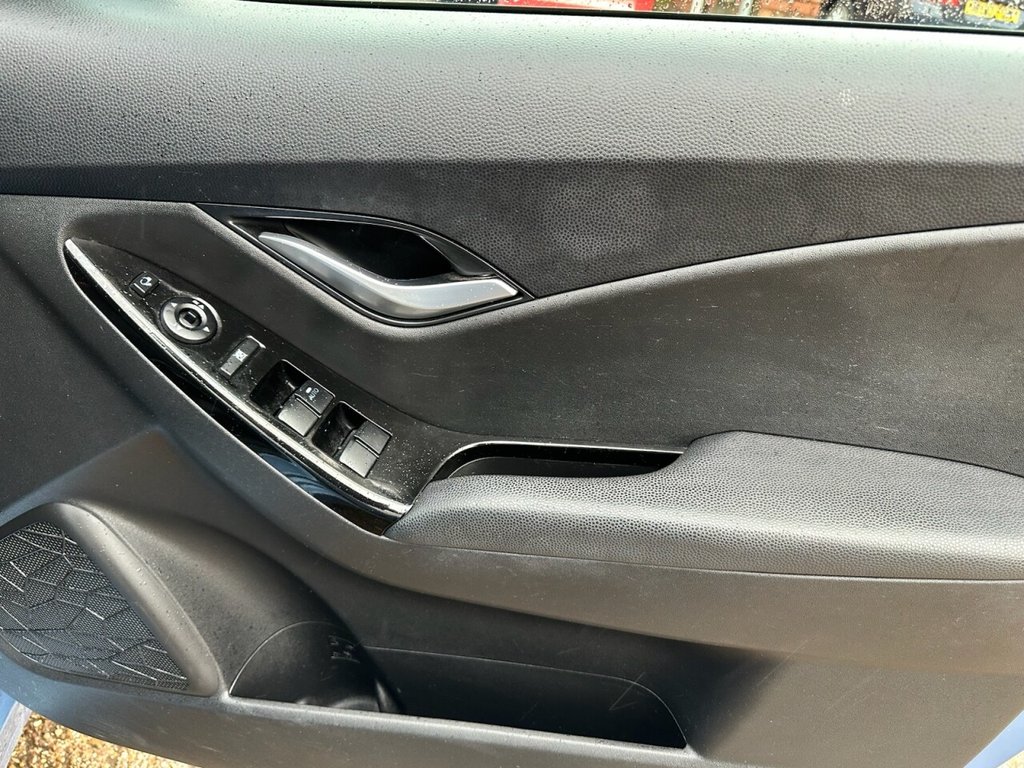 Used Hyundai Ix20 2011 for sale - 76758718: Photo 25