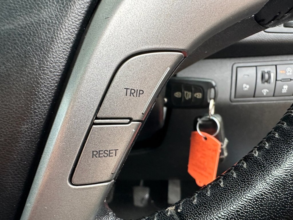 Used Hyundai Ix20 2011 for sale - 76758718: Photo 44