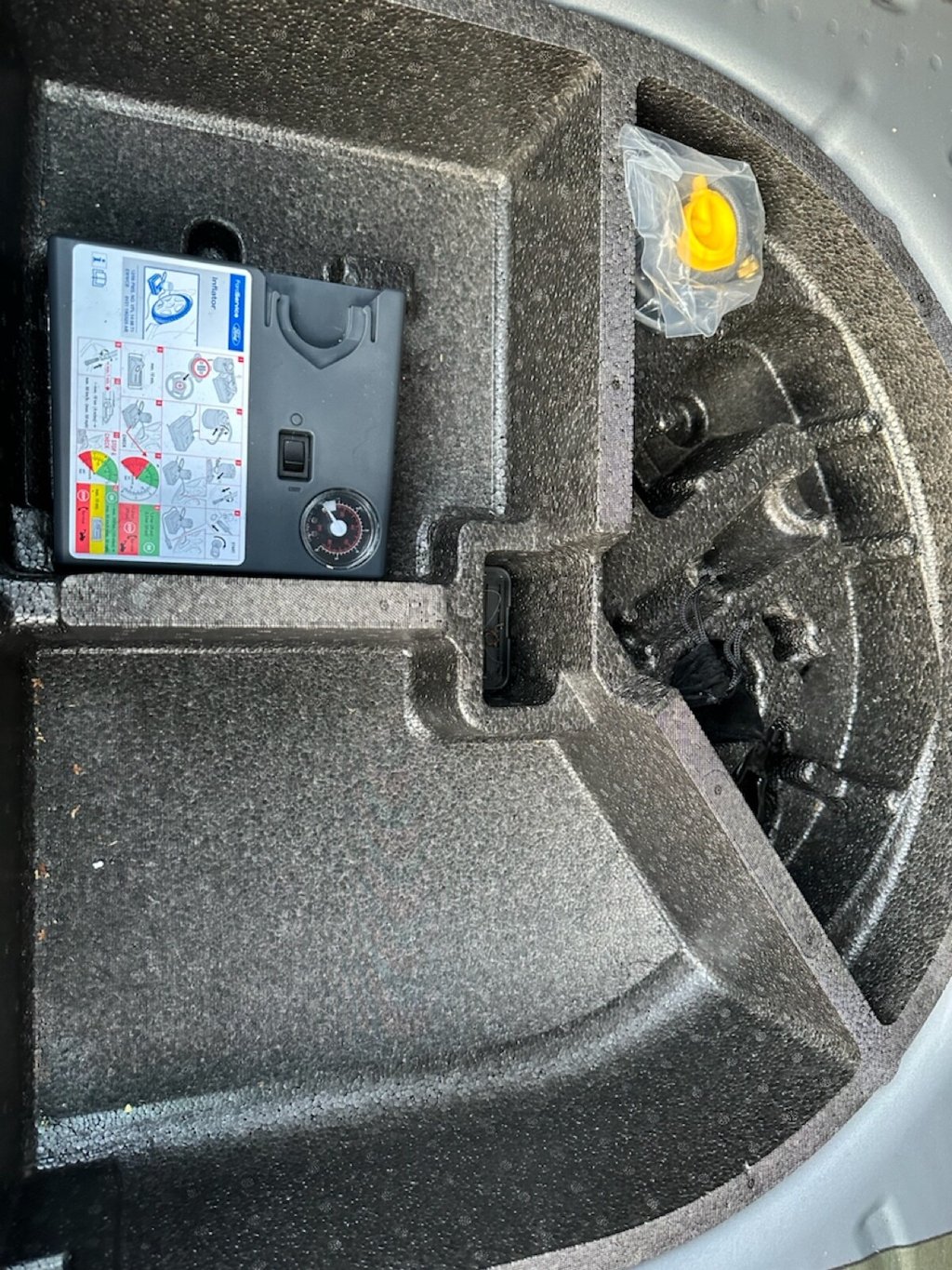 Used Ford B-MAX 2014 for sale - 77953014: Photo 13