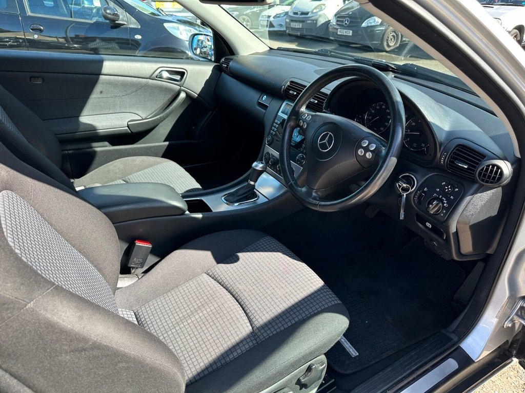 Used Mercedes-Benz C Class 2006 for sale - 76546415: Photo 19