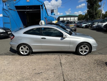 Used Mercedes-Benz C Class 2006 for sale - 76546415: Photo