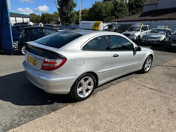 Used Mercedes-Benz C Class 2006 for sale - 76546415: Photo