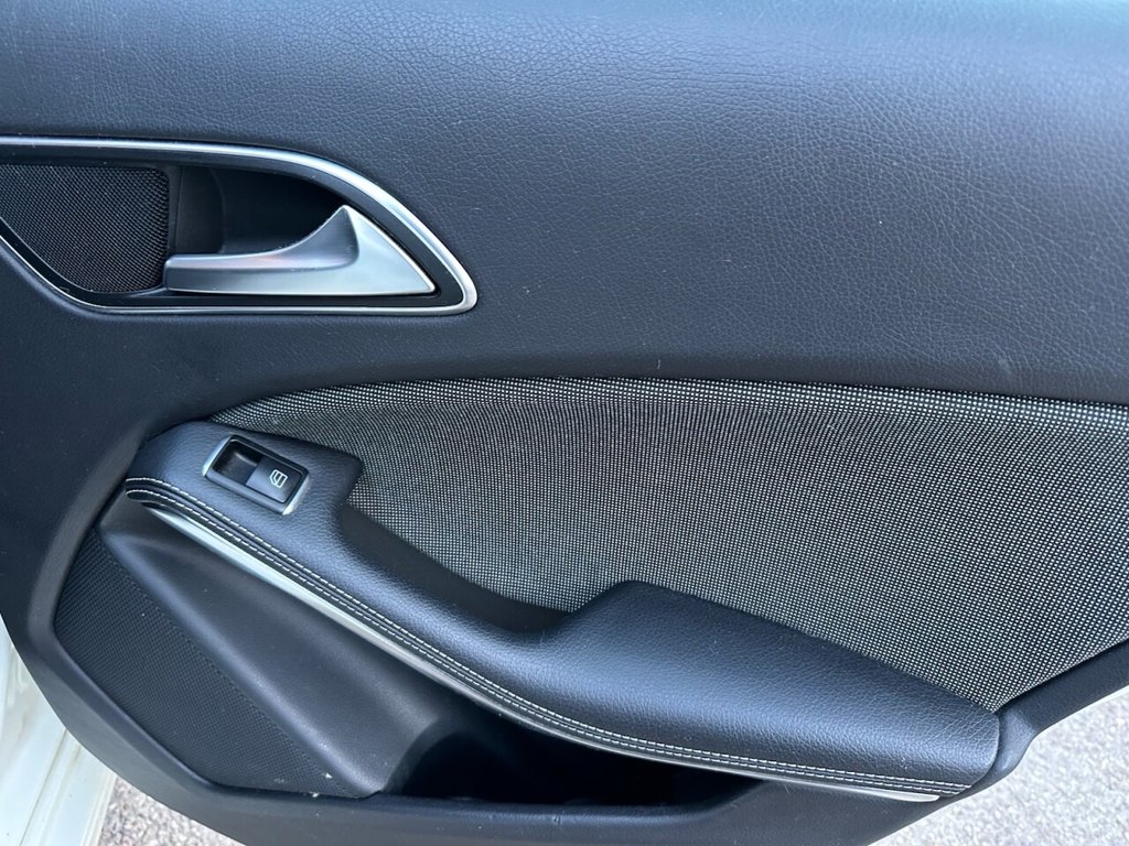 Used Mercedes-Benz A-Class 2014 for sale - 77771036: Photo 15