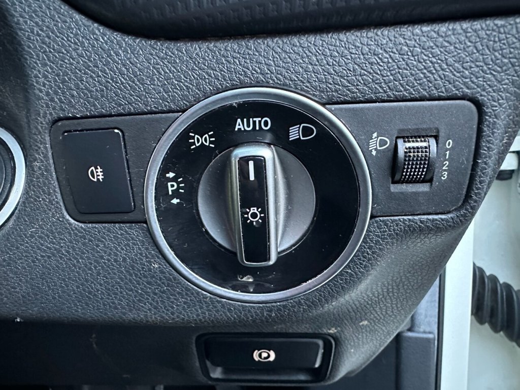 Used Mercedes-Benz A-Class 2014 for sale - 77771036: Photo 24