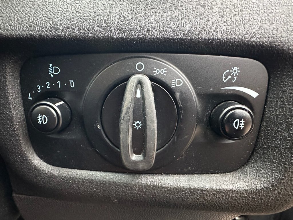 Used Ford Fiesta 2015 for sale - 77685473: Photo 23