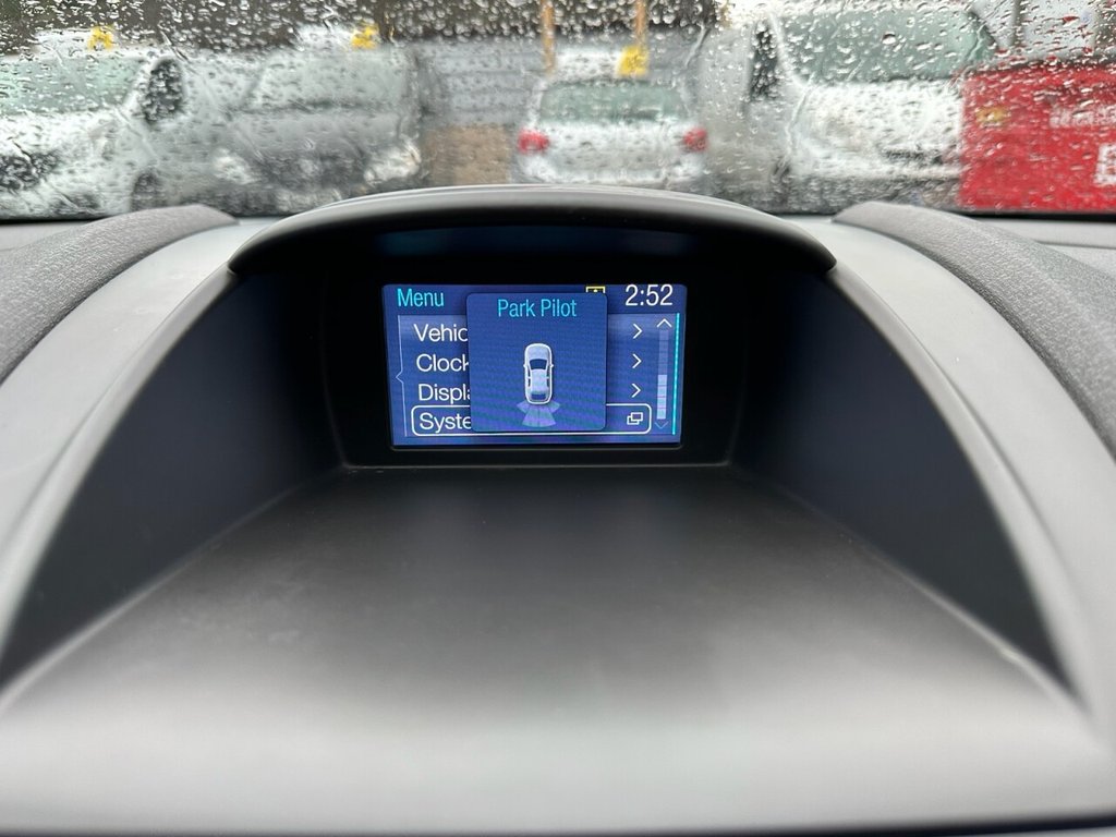 Used Ford Fiesta 2015 for sale - 77685473: Photo 33