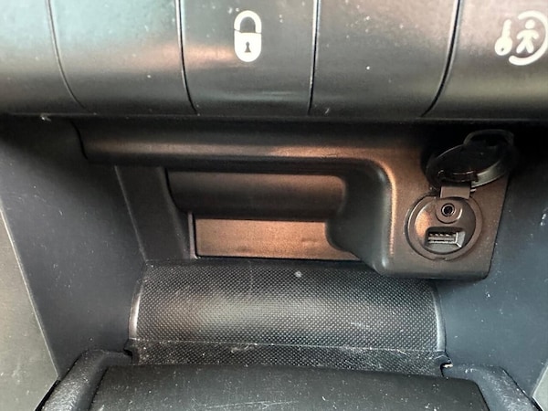 Used Peugeot 207 2013 for sale - 76014787: Photo 34