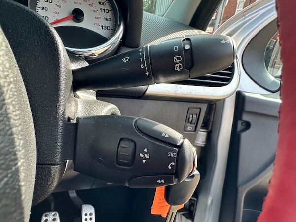 Used Peugeot 207 2013 for sale - 76014787: Photo 43