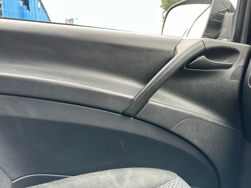 Used Mercedes-Benz Vito 2012 for sale - 76092672: Photo 32