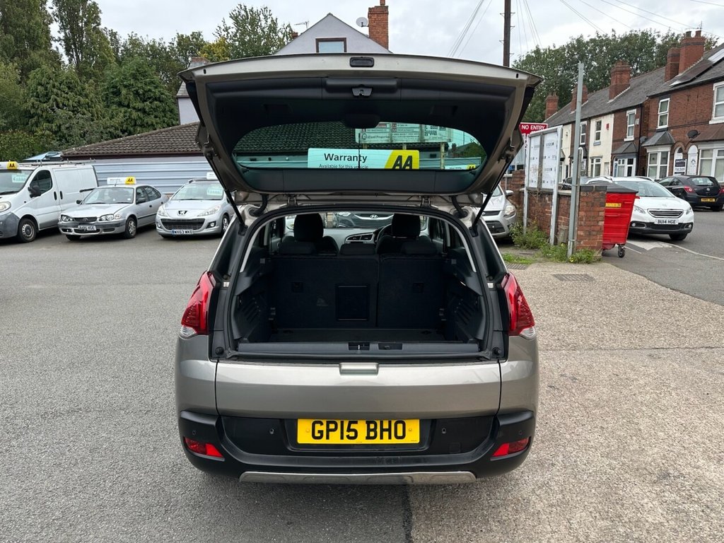 Used Peugeot 3008 2015 for sale - 76092611: Photo 9