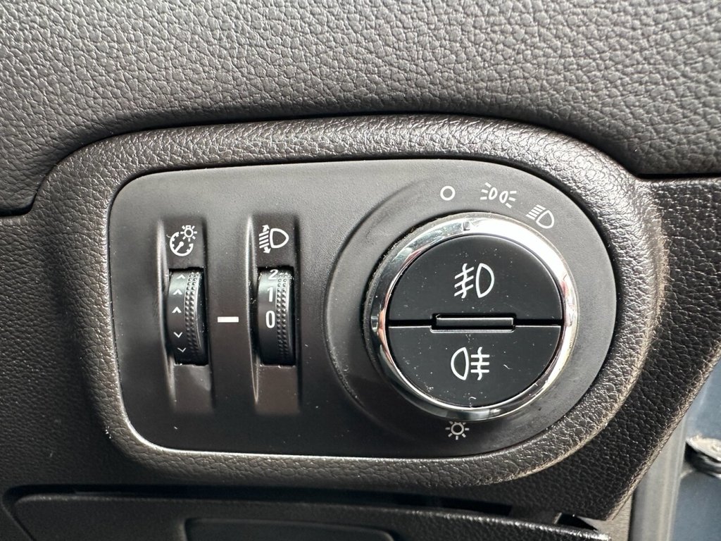 Used Vauxhall Zafira Tourer 2014 for sale - 76014727: Photo 32