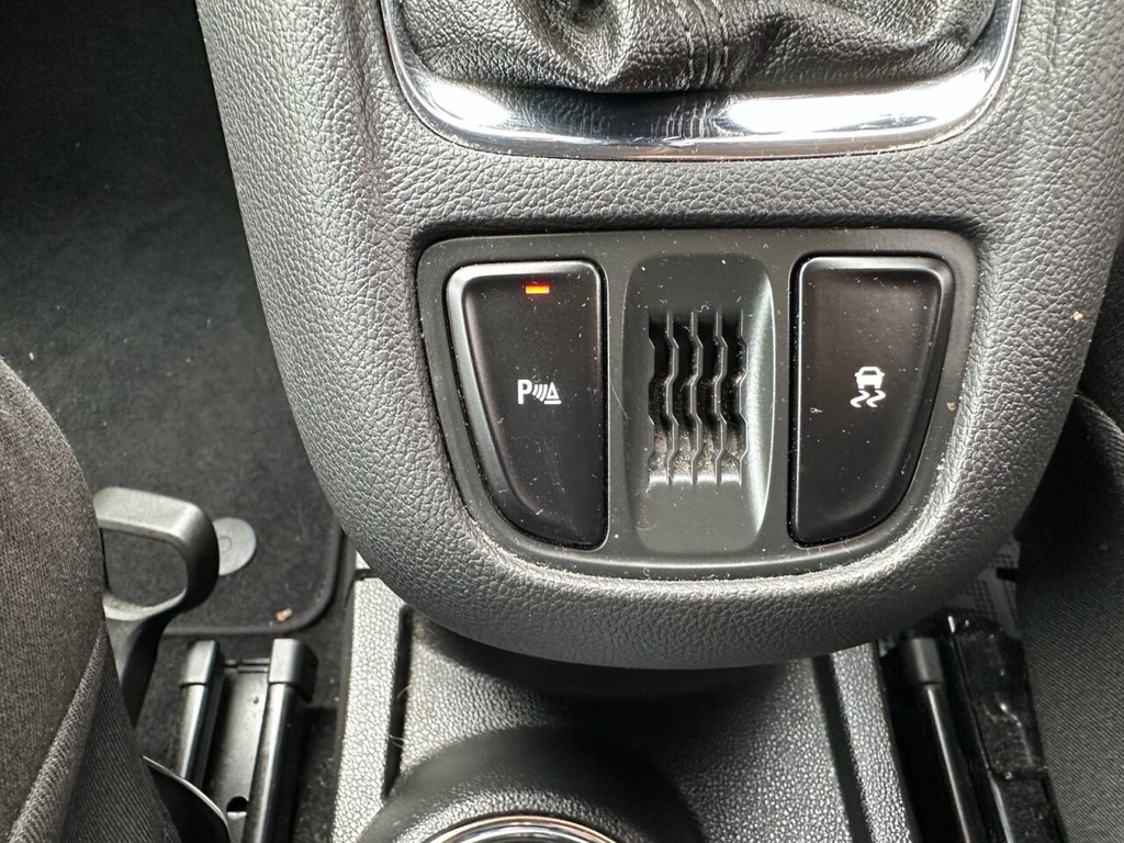 Used Vauxhall Zafira Tourer 2014 for sale - 76014727: Photo 40