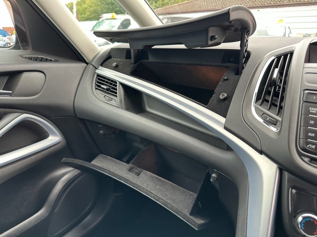 Used Vauxhall Zafira Tourer 2014 for sale - 76014727: Photo 47