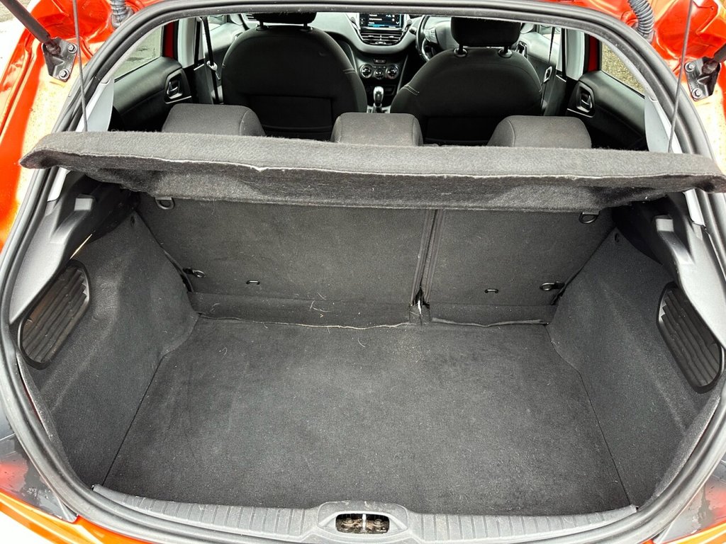 Used Peugeot 208 2018 for sale - 77563929: Photo 12