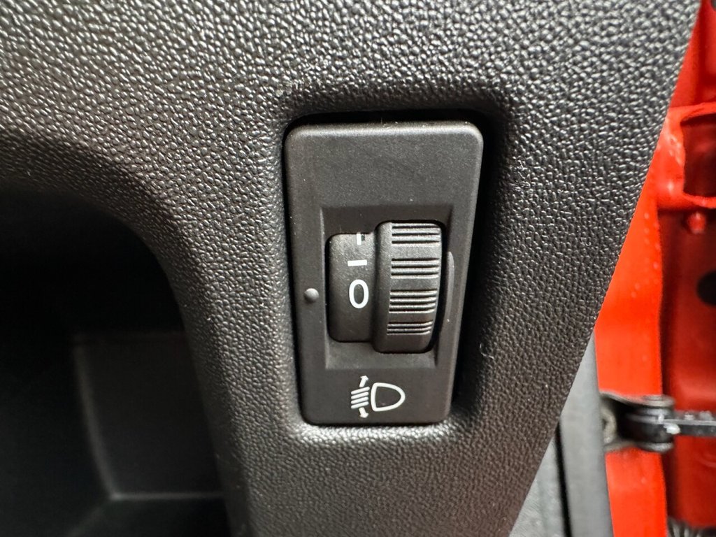 Used Peugeot 208 2018 for sale - 77563929: Photo 30