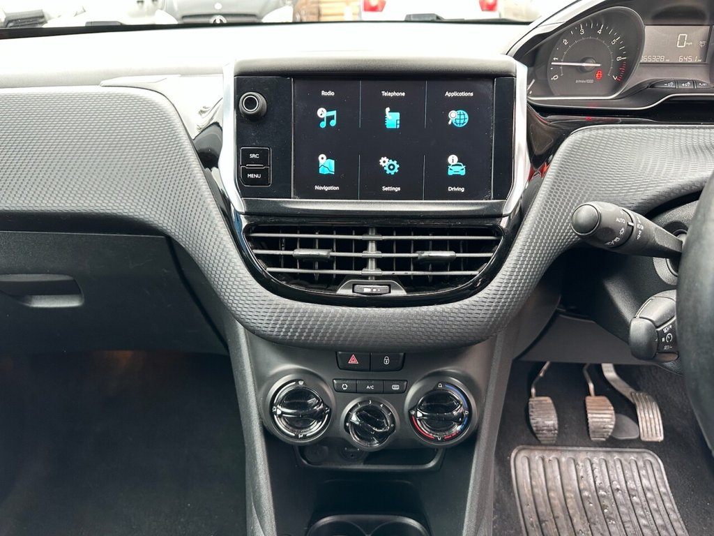 Used Peugeot 208 2018 for sale - 77563929: Photo 32