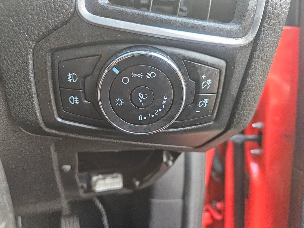 Used Ford Focus 2014 for sale - 76841616: Photo 19