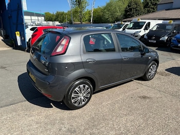 Used Fiat Punto Evo 2010 for sale - 78382249: Photo