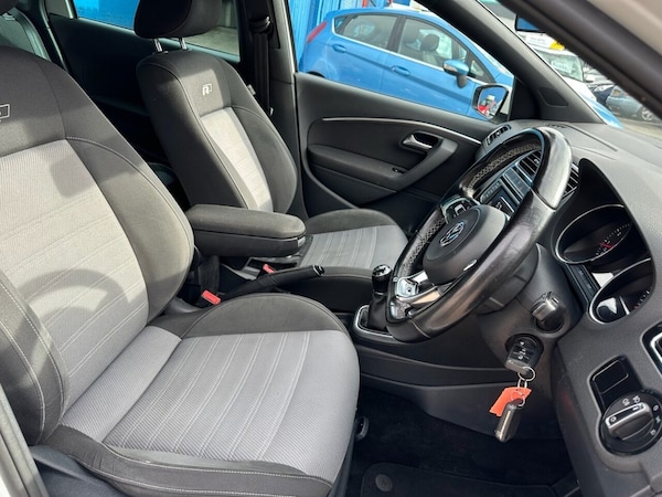 Used Volkswagen Polo 2017 for sale - 76173319: Photo 22