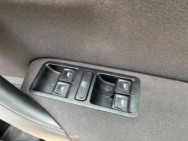 Used Volkswagen Polo 2017 for sale - 76173319: Photo 24