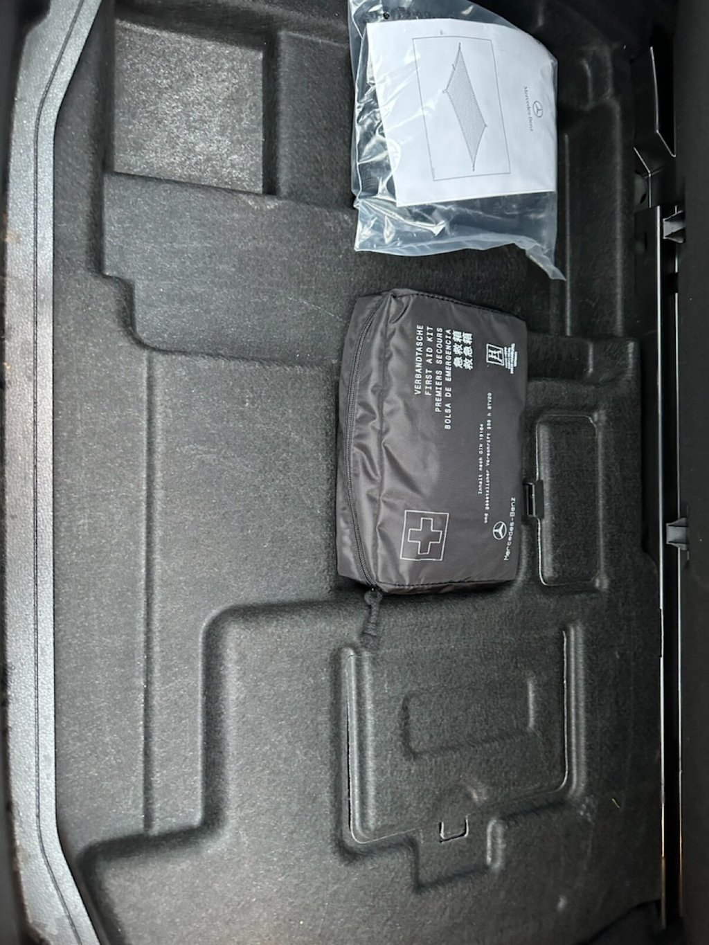 Used Mercedes-Benz C Class 2019 for sale - 77037977: Photo 14