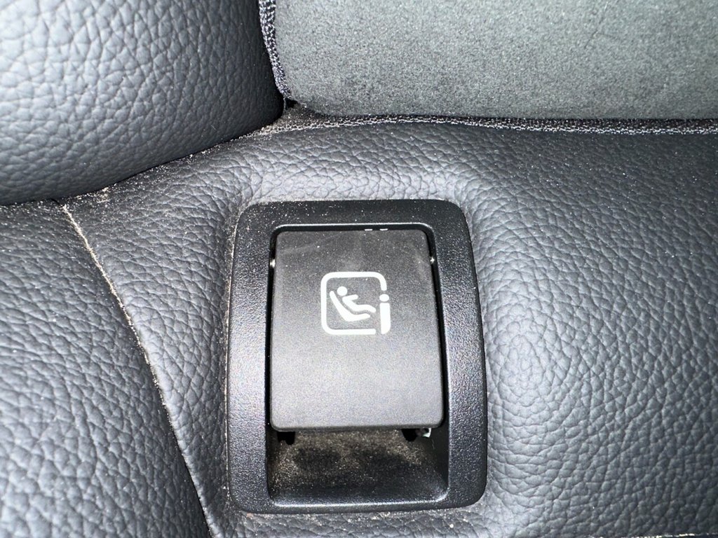 Used Mercedes-Benz C Class 2019 for sale - 77037977: Photo 16